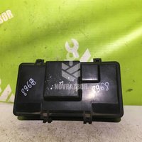 Крышка блока предохранителей Audi 80 B2 80-86