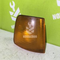 Указатель поворота правый желтый VW Passat  B3  1988-1993
