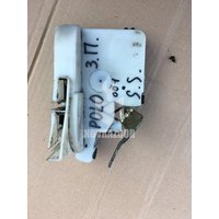 Замок двери задней правой VW Polo 99-01