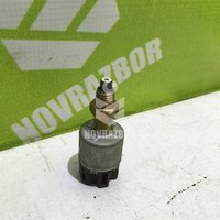 Датчик включения стопсигнала Toyota Corolla E10 1992-1997