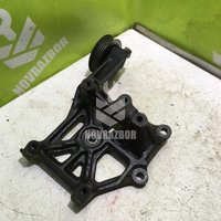 Кронштейн кондиционера Toyota Corolla E10 1992-1997