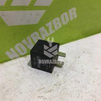 Реле Audi 80  90  B3  86-91