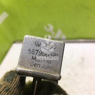 Реле VW Passat B5+ 00-05 Реле VW Passat B5+ 00-05