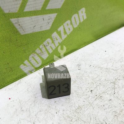 Реле VW Passat B5+ 00-05 Реле VW Passat B5+ 00-05