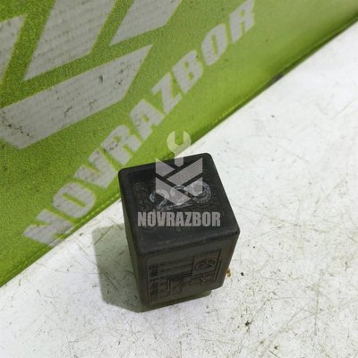 Реле VW Passat B5+ 00-05 Реле VW Passat B5+ 00-05