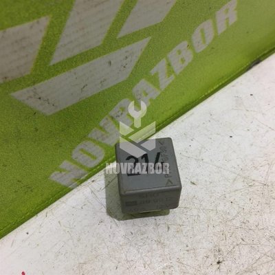 Реле VW Passat B5+ 00-05 Реле VW Passat B5+ 00-05