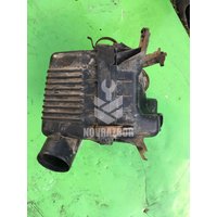 Корпус воздушного фильтра Toyota Corolla E10 1992-1997