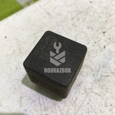 Реле VW Passat B5+ 00-05 Реле VW Passat B5+ 00-05