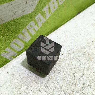 Реле VW Passat B5+ 00-05