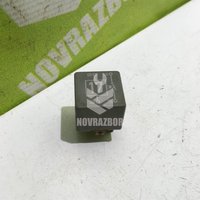 Реле Audi 80  90  B3  86-91