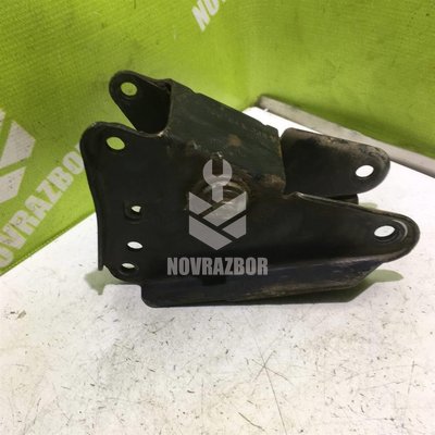 Кронштейн КПП Renault Scenic 96-99 Кронштейн КПП Renault Scenic 96-99