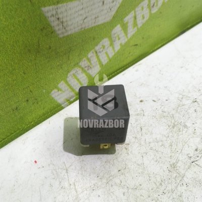 Реле VW Passat B5+ 00-05 Реле VW Passat B5+ 00-05