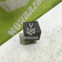 Реле VW Passat  B3  1988-1993