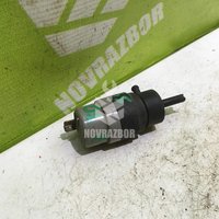 Насос омывателя VW Passat  B3  1988-1993