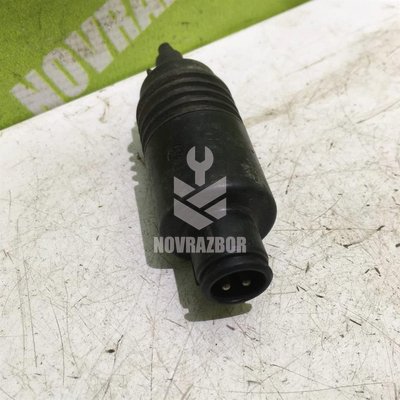 Насос омывателя VW Passat B4 94-96