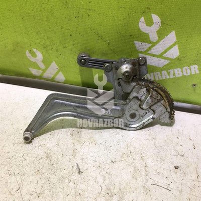 Стеклоподъемник механ. задний левый Kia RIO 1 2000-2004