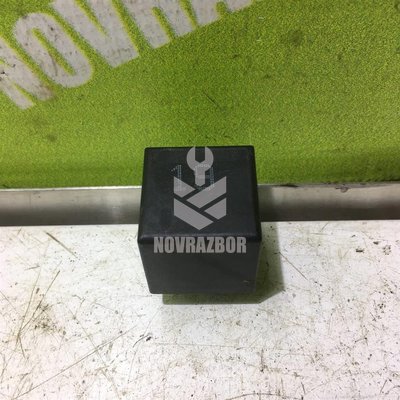 Реле VW Passat B5+ 00-05