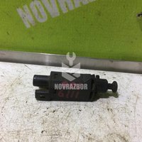 Датчик включения стопсигнала VW Golf 2 Jetta 2 83-92