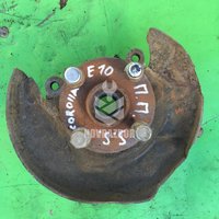 Кулак поворотный передний правый Toyota Corolla E10 1992-1997