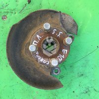 Кулак поворотный передний левый Toyota Corolla E10 1992-1997